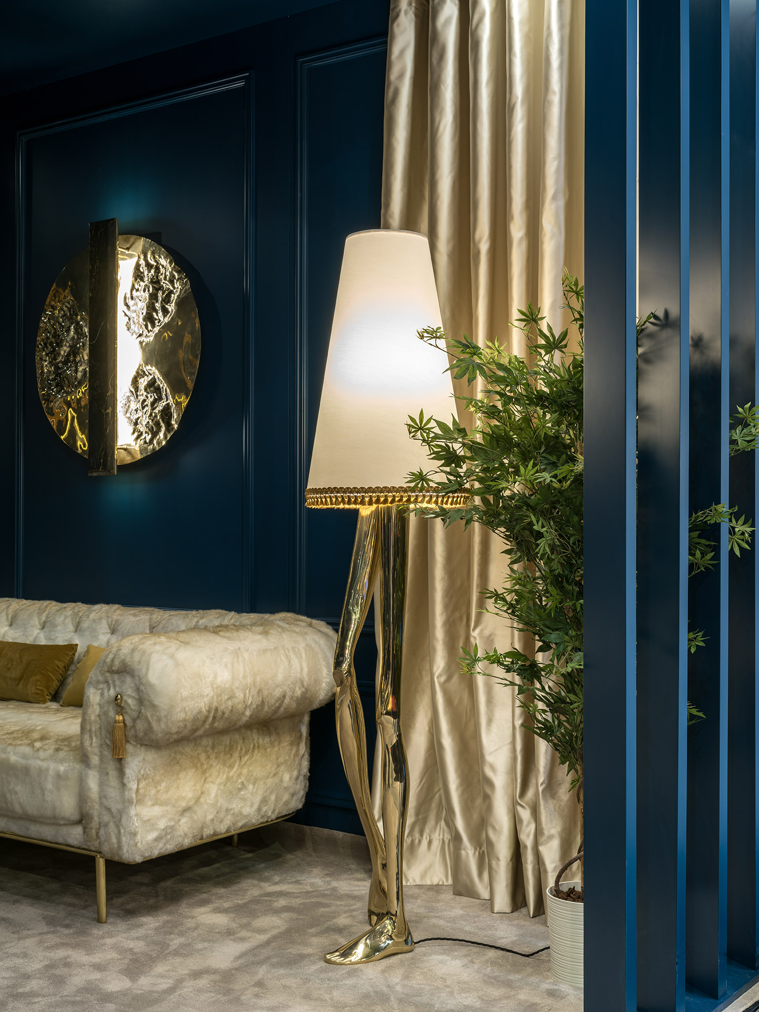 Transform your home with our selection of stunning contemporary designer lighting choices. Explore the full range here.